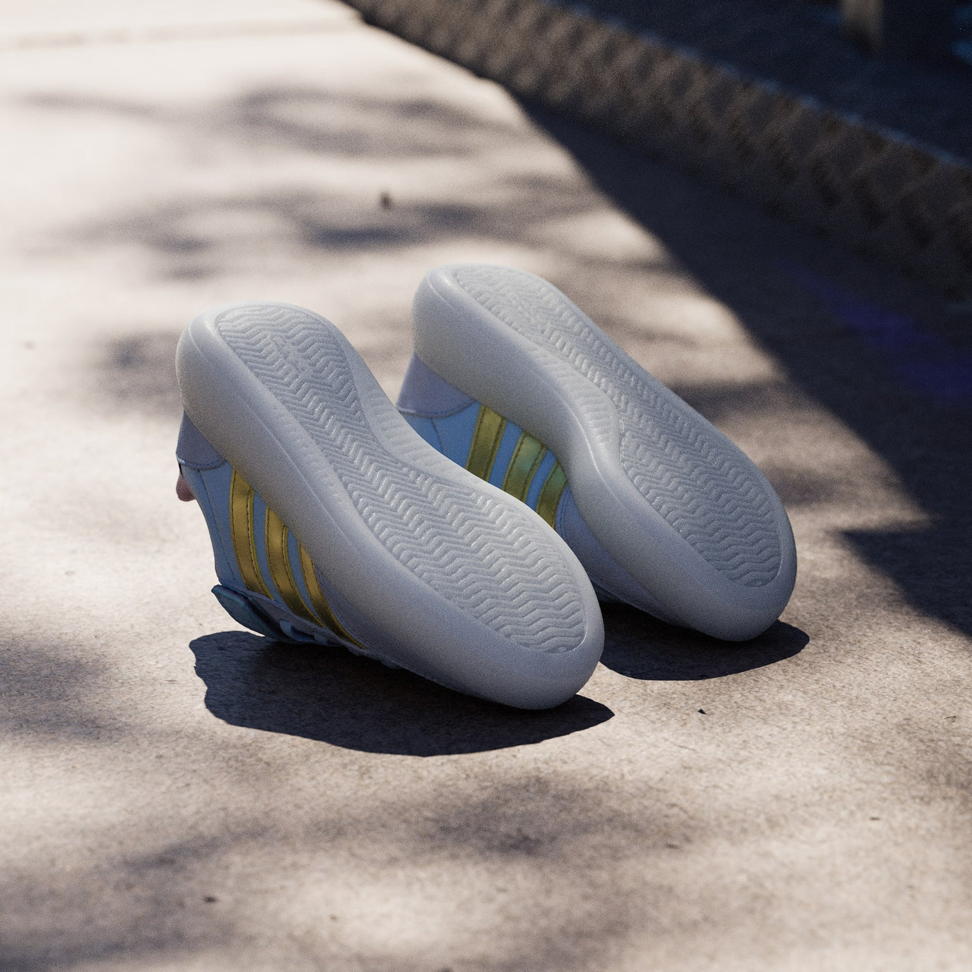 ADIDAS BARREDA DECODE ANNA EL C