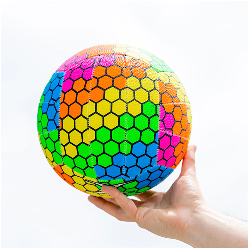 GILBERT NETBALL GLAM HEXAGON BALL 28686