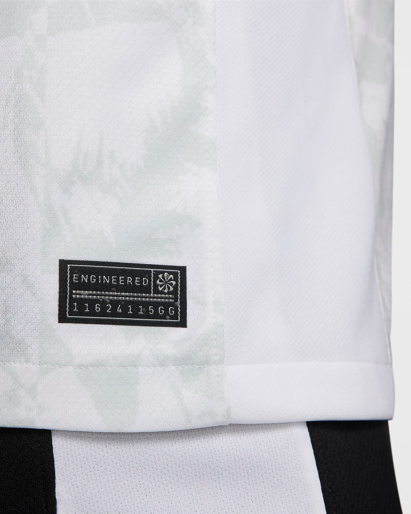 NIKE LIVERPOOL MENS THIRD JERSEY FQ2030-101