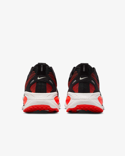 NIKE VOMERO 18 MENS