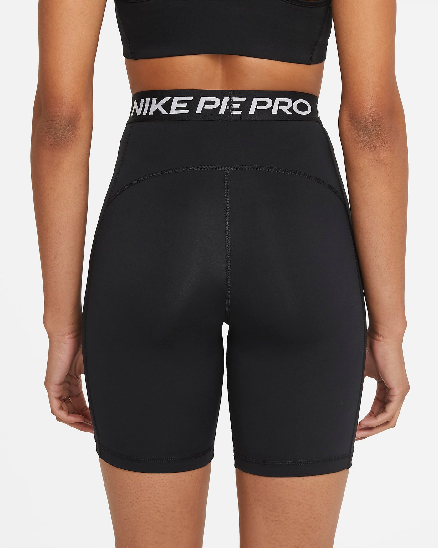 Nike Womens Nike Pro 365 Short 7Inch Hi Rise Da0481011